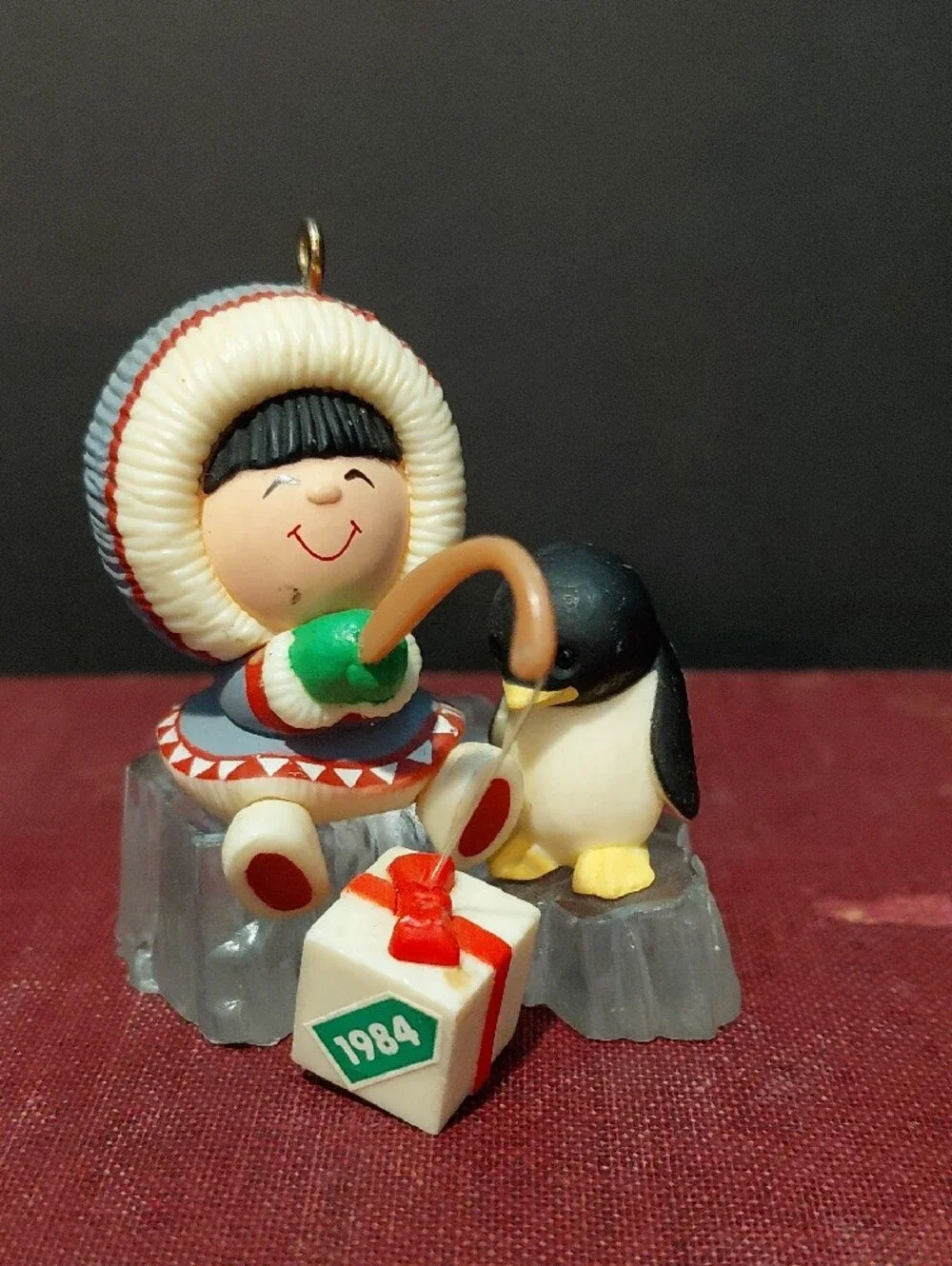 VINTAGE HALLMARK FROSTY and FRIENDS SERIES ORNAMENT